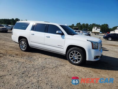Czwarte zdjęcie samochodu z boku: 2015 GMC YUKON XL DENALI VIN:1GKS1JKJ4FR726485 - miniatura