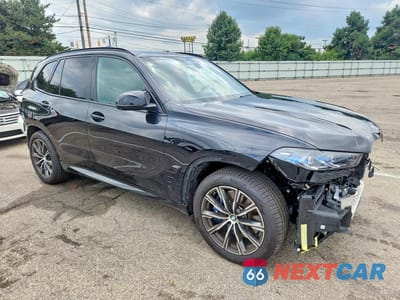 Czwarte zdjęcie samochodu z boku: 2025 BMW X5 M60I VIN:5UX33EU04S9Y17755 - miniatura