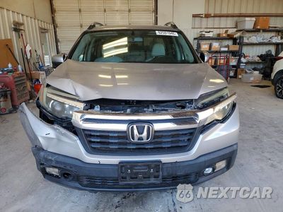 Piąte zdjęcie samochodu w środku: 2019 HONDA RIDGELINE RTL VIN:5FPYK2F62KB005040 - miniatura