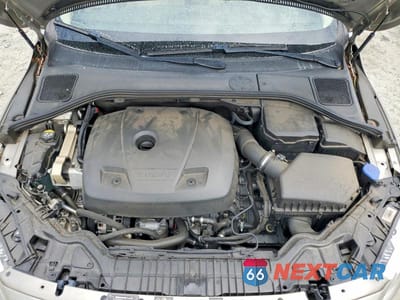Zdjęcie 11 z 12 samochodu: 2016 VOLVO V60 T5 PLATINUM VIN:YV140MEM1G1306255 - miniatura
