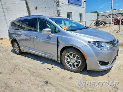 Czwarte zdjęcie samochodu z boku: 2020 CHRYSLER PACIFICA TOURING L VIN:2C4RC1BG9LR279778 - miniatura
