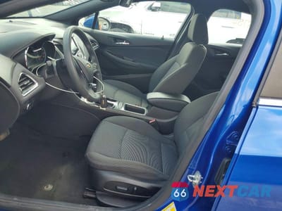 Zdjęcie 7 z 12 samochodu: 2018 CHEVROLET CRUZE LT VIN:1G1BE5SM9J7200433 - miniatura