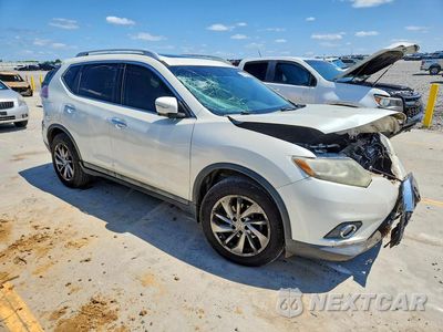 Czwarte zdjęcie samochodu z boku: 2015 NISSAN ROGUE SL VIN:5N1AT2MT4FC777103 - miniatura