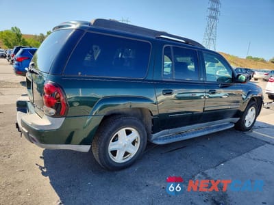 Trzecie zdjęcie samochodu z tyłu: 2002 CHEVROLET TRAILBLAZER EXT VIN:1GNET16S626134207 - miniatura