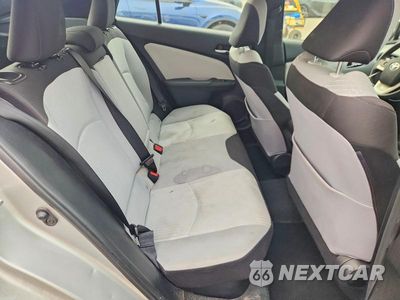 Zdjęcie 10 z 12 samochodu: 2017 TOYOTA PRIUS TWO VIN:JTDKBRFU0H3038162 - miniatura