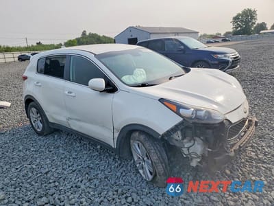 Czwarte zdjęcie samochodu z boku: 2017 KIA SPORTAGE VIN:KNDPM3ACXH7217569 - miniatura