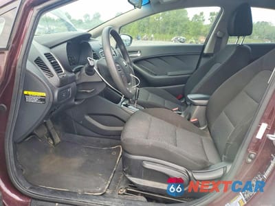 Zdjęcie 7 z 12 samochodu: 2018 KIA FORTE LX VIN:3KPFK4A76JE176728 - miniatura