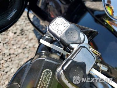 Zdjęcie 8 z 9 samochodu: 2018 HARLEY-DAVIDSON FLHX STREET GLIDE VIN:1HD1KBC16JB657260 - miniatura