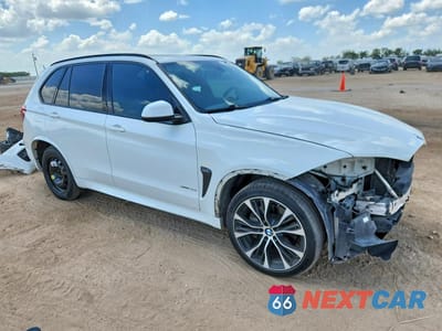 Czwarte zdjęcie samochodu z boku: 2018 BMW X5 XDRIVE50I VIN:5UXKR6C58JL069591 - miniatura