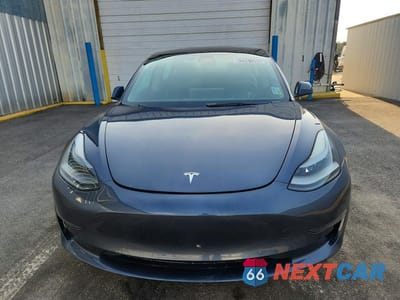 Piąte zdjęcie samochodu w środku: 2022 TESLA MODEL 3 VIN:5YJ3E1EA1NF286889 - miniatura