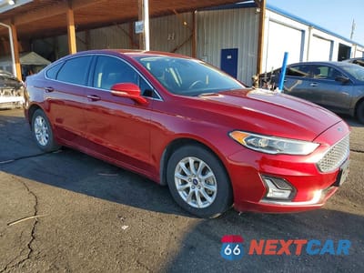 Czwarte zdjęcie samochodu z boku: 2019 FORD FUSION TITANIUM VIN:3FA6P0D97KR210893 - miniatura