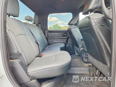 Zdjęcie 10 z 12 samochodu: 2024 RAM 2500 TRADESMAN VIN:3C6UR5HJ6RG173796 - miniatura