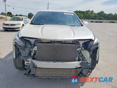 Piąte zdjęcie samochodu w środku: 2019 CADILLAC XT4 PREMIUM LUXURY VIN:1GYFZDR48KF118059 - miniatura