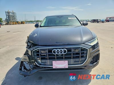Piąte zdjęcie samochodu w środku: 2023 AUDI Q8 PRESTIGE VIN:WA1CVBF12PD006860 - miniatura