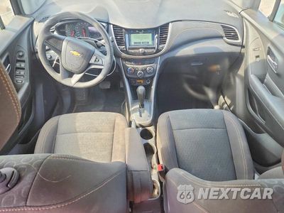 Zdjęcie 8 z 13 samochodu: 2017 CHEVROLET TRAX LS VIN:KL7CJNSBXHB142780 - miniatura
