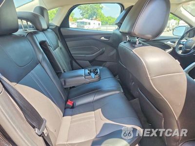 Zdjęcie 10 z 12 samochodu: 2013 FORD FOCUS SE VIN:1FADP3F24DL176843 - miniatura