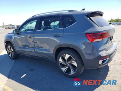 Drugie zdjęcie samochodu z przodu: 2024 VOLKSWAGEN TAOS SE VIN:3VVVX7B21RM029060 - miniatura