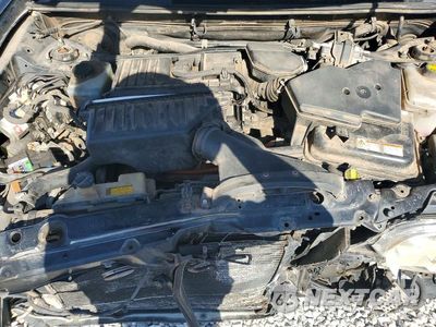 Zdjęcie 11 z 13 samochodu: 2006 TOYOTA HIGHLANDER HYBRID VIN:JTEEW21A360010355 - miniatura