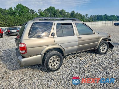 Trzecie zdjęcie samochodu z tyłu: 2004 NISSAN PATHFINDER SE VIN:JN8DR09X34W803707 - miniatura