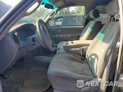 Zdjęcie 7 z 12 samochodu: 2003 TOYOTA TUNDRA SR5 VIN:5TBBT441X3S366892 - miniatura