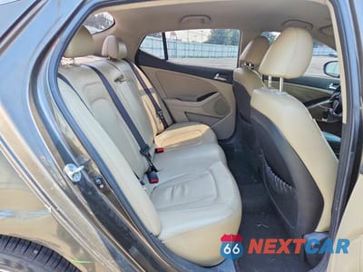 Zdjęcie 10 z 12 samochodu: 2011 KIA OPTIMA EX VIN:KNAGN4A74B5078660 - miniatura
