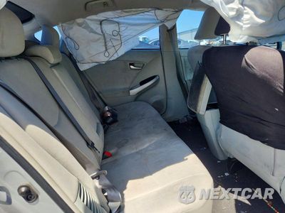 Zdjęcie 10 z 12 samochodu: 2013 TOYOTA PRIUS TWO VIN:JTDKN3DU0D0342952 - miniatura