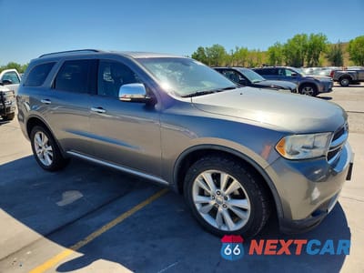 Czwarte zdjęcie samochodu z boku: 2011 DODGE DURANGO CREW VIN:1D4RE4GG8BC695805 - miniatura