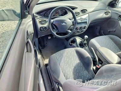 Zdjęcie 8 z 12 samochodu: 2002 FORD FOCUS ZX3 VIN:3FAFP31332R168840 - miniatura