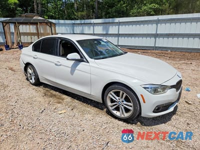 Czwarte zdjęcie samochodu z boku: 2018 BMW 320 I VIN:WBA8A9C52JK622775 - miniatura