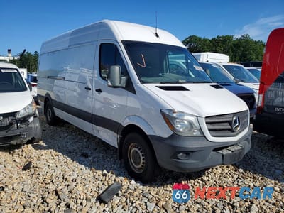 Czwarte zdjęcie samochodu z boku: 2018 MERCEDES-BENZ SPRINTER 2500 VIN:WD3PE8CD1JP617844 - miniatura