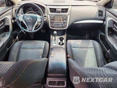 Zdjęcie 8 z 13 samochodu: 2017 NISSAN ALTIMA 2.5 SV VIN:1N4AL3AP4HC204437 - miniatura