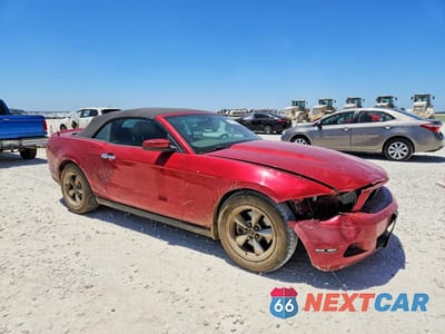 Czwarte zdjęcie samochodu z boku: 2011 FORD MUSTANG VIN:1ZVBP8EM1B5151897 - miniatura