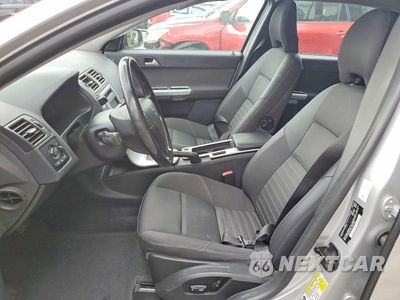 Zdjęcie 7 z 14 samochodu: 2010 VOLVO V50 2.4I VIN:YV1390MW4A2573680 - miniatura