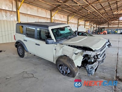 Czwarte zdjęcie samochodu z boku: 2025 FORD BRONCO BIG BEND VIN:1FMDE7BH2SLB75782 - miniatura