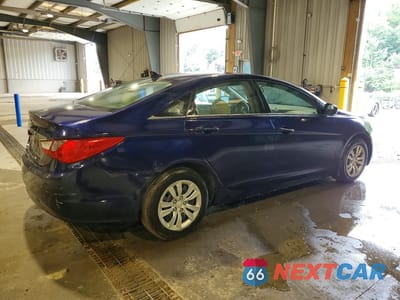 Trzecie zdjęcie samochodu z tyłu: 2011 HYUNDAI SONATA GLS VIN:5NPEB4AC7BH106838 - miniatura