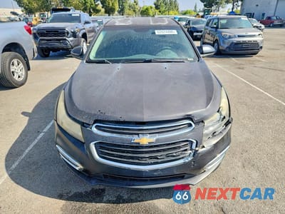 Piąte zdjęcie samochodu w środku: 2015 CHEVROLET CRUZE LT VIN:1G1PC5SB7F7184864 - miniatura