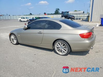 Drugie zdjęcie samochodu z przodu: 2011 BMW 335 I VIN:WBAKG7C59BE264082 - miniatura