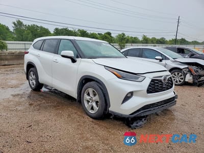Czwarte zdjęcie samochodu z boku: 2025 TOYOTA HIGHLANDER LE VIN:5TDKDRBH7SS588158 - miniatura