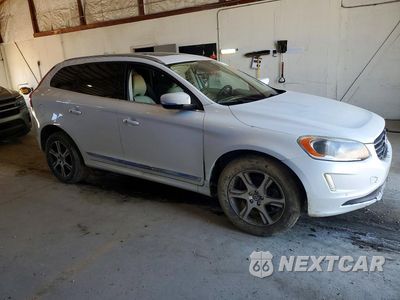 Czwarte zdjęcie samochodu z boku: 2015 VOLVO XC60 T6 PLATINUM VIN:YV4902RD3F2581965 - miniatura