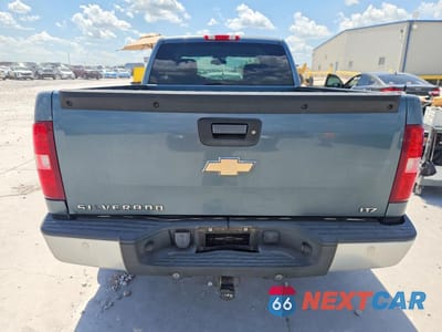 Zdjęcie 6 z 12 samochodu: 2008 CHEVROLET SILVERADO K1500 VIN:2GCEK19J181290878 - miniatura