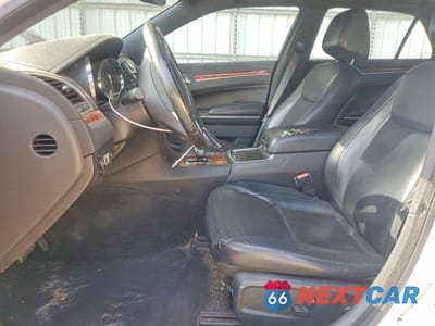 Zdjęcie 7 z 12 samochodu: 2013 CHRYSLER 300 VIN:2C3CCAAG9DH534027 - miniatura