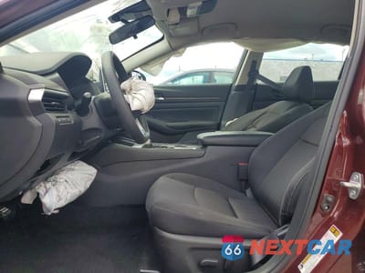Zdjęcie 7 z 12 samochodu: 2025 NISSAN ALTIMA SV VIN:1N4BL4DV4SN403343 - miniatura