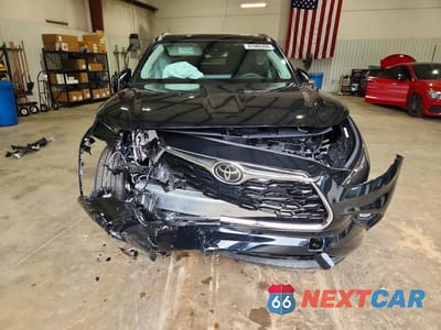 Piąte zdjęcie samochodu w środku: 2026 TOYOTA HIGHLANDER HYBRID LIMITED VIN:5TDXBRCH1TS714560 - miniatura
