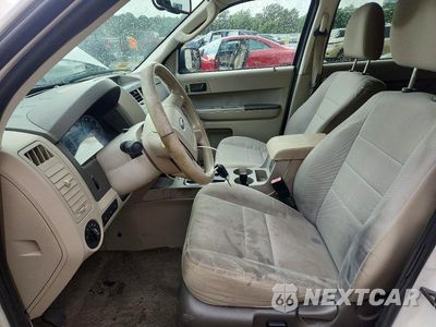 Zdjęcie 7 z 12 samochodu: 2011 FORD ESCAPE XLT VIN:1FMCU0DG0BKB19260 - miniatura