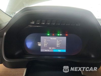 Zdjęcie 9 z 13 samochodu: 2025 VOLVO XC90 PLUS VIN:YV4062PB7S1372799 - miniatura