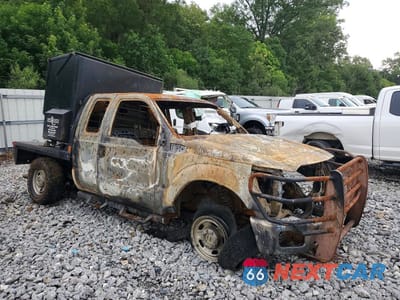 Czwarte zdjęcie samochodu z boku: 2015 FORD F250 SUPER DUTY VIN:1FT7X2B63FEC90205 - miniatura