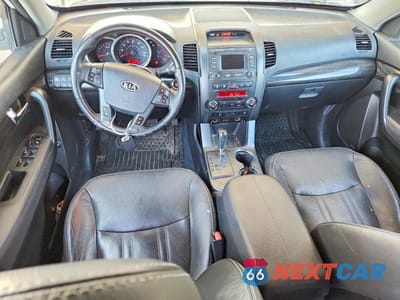 Zdjęcie 8 z 13 samochodu: 2012 KIA SORENTO EX VIN:5XYKUDA25CG244746 - miniatura