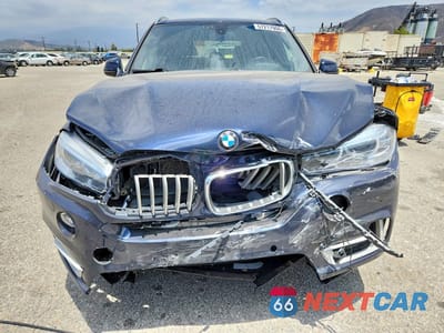 Piąte zdjęcie samochodu w środku: 2017 BMW X5 XDRIVE35I VIN:5UXKR0C35H0V83549 - miniatura