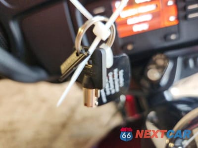 Zdjęcie 8 z 9 samochodu: 2017 HARLEY-DAVIDSON FLHX STREET GLIDE VIN:1HD1KBC16HB629968 - miniatura