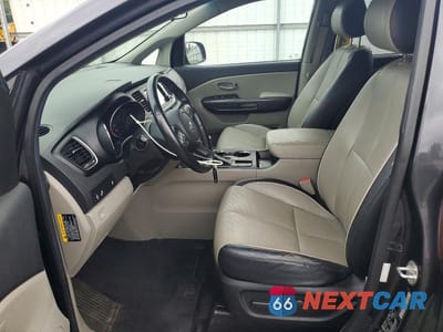 Zdjęcie 7 z 13 samochodu: 2020 KIA SEDONA EX VIN:KNDMB5C16L6574830 - miniatura